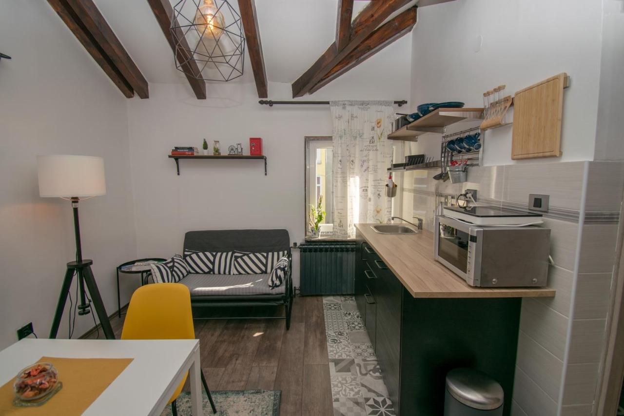 Studio Apartman Dalia Apartment Zagreb Exterior photo